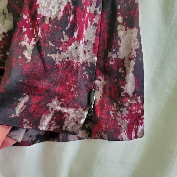 Ann Taylor Blouse Size 2 - Picture 4 of 9